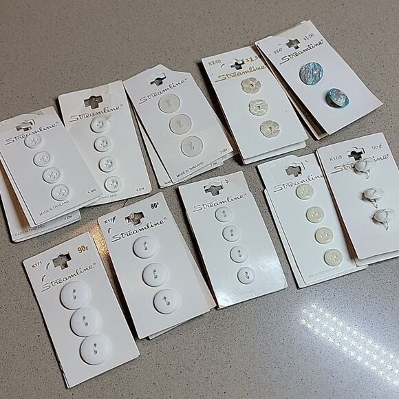 Streamline Vintage Assorted Buttons - Picture 1 of 7